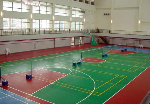 硅pu籃球場(chǎng)一般多厚