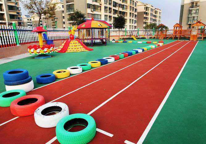 環(huán)氧地坪和金鋼砂地坪有哪些區(qū)別？